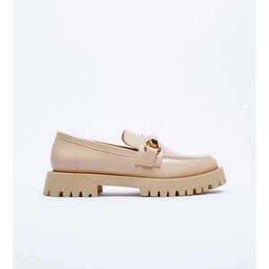 NWT Zara lug sole loafers beige/ 7,5